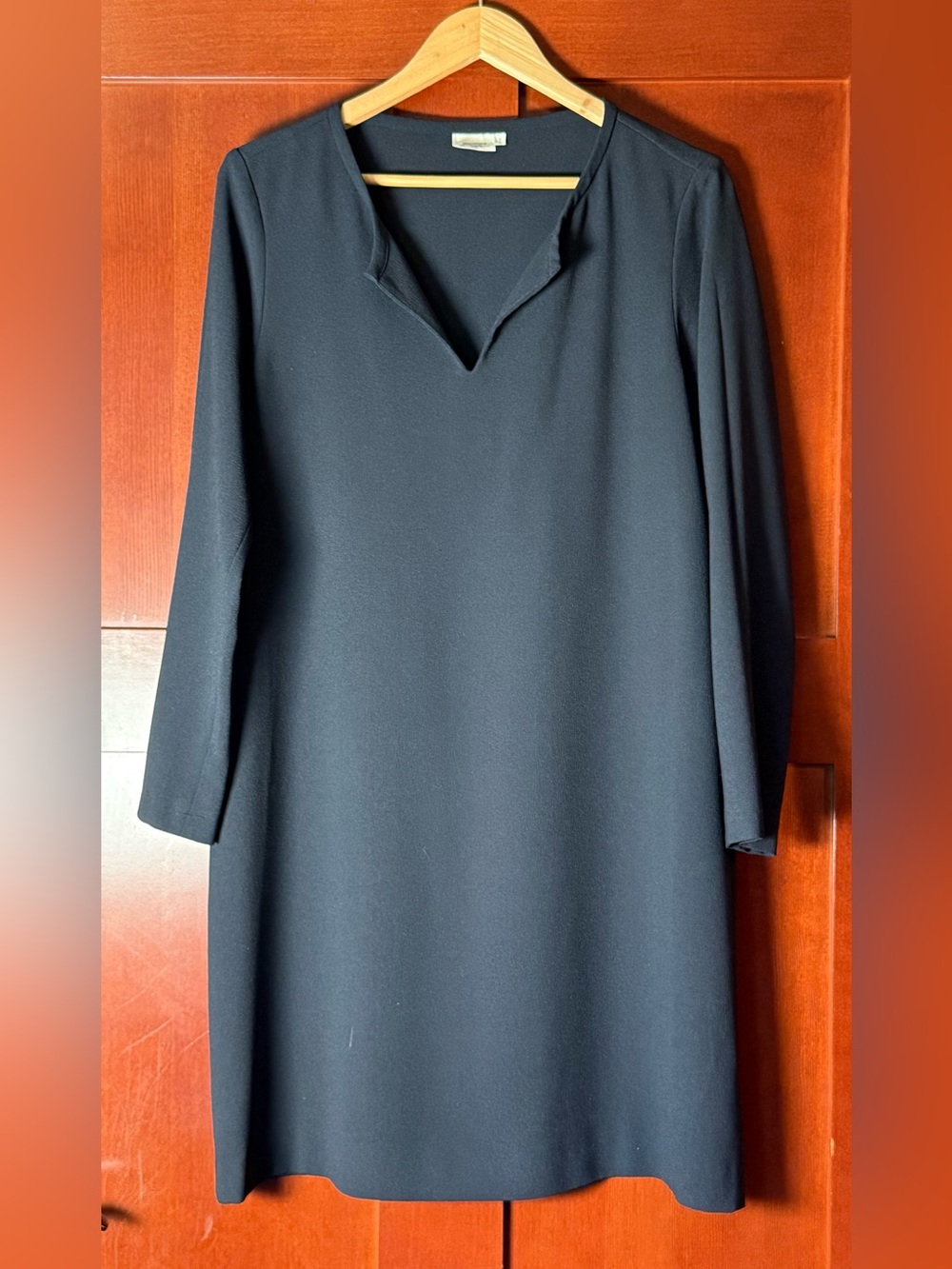 Hartford Minimalist Black Split Neck Long Sleeve Shift Tunic Dress Size 4